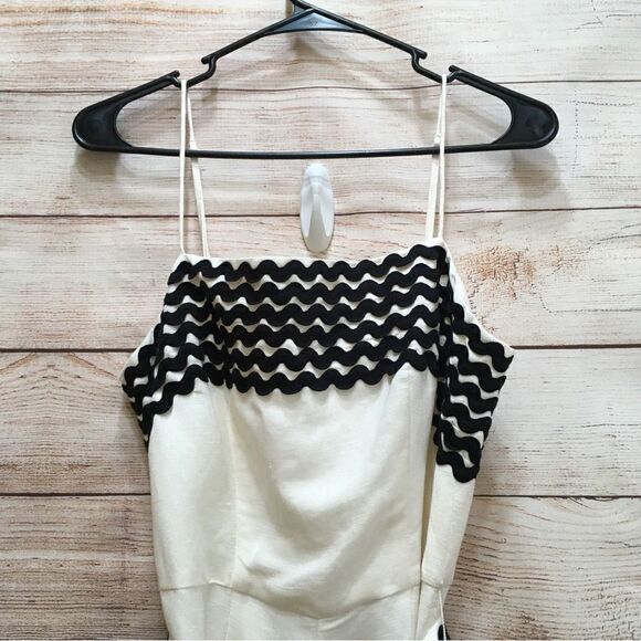 NEW WITH TAGS C/MEO COLLECTIVE INCISE JUMPSUIT‎ - Picture 4 of 12